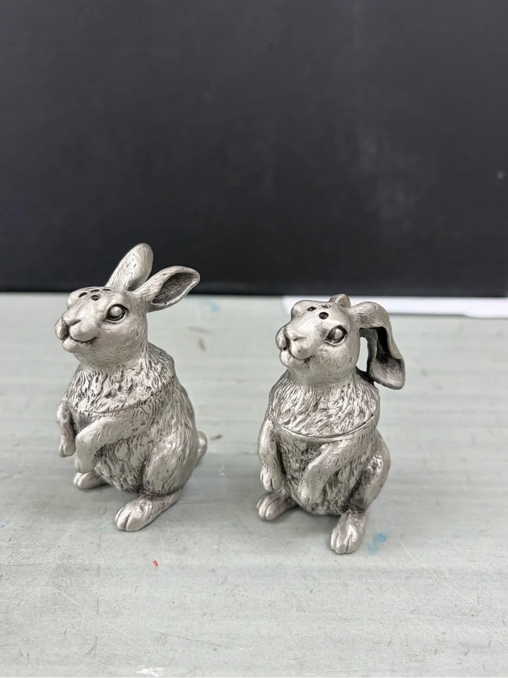 Silver Vintage Rabbit Salt and Pepper Shaker!